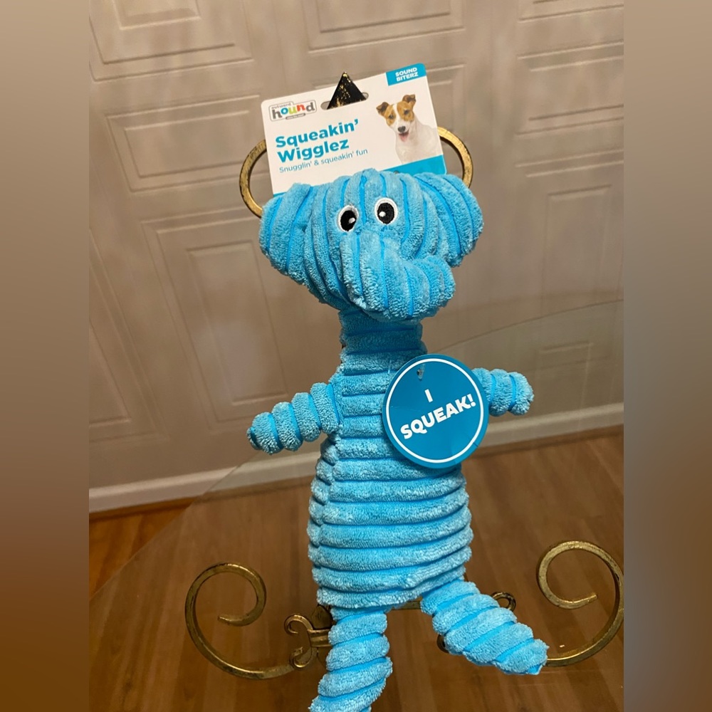 - Brand New Outward Hound With Squeaker12” - Picture 2 of 7